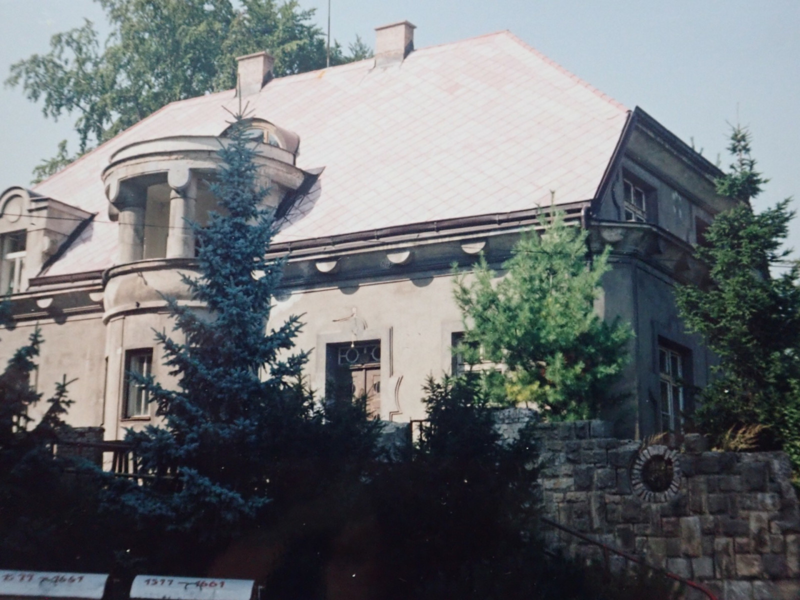 Náš nový skautský domov před rekonstrukcí v roce 1991